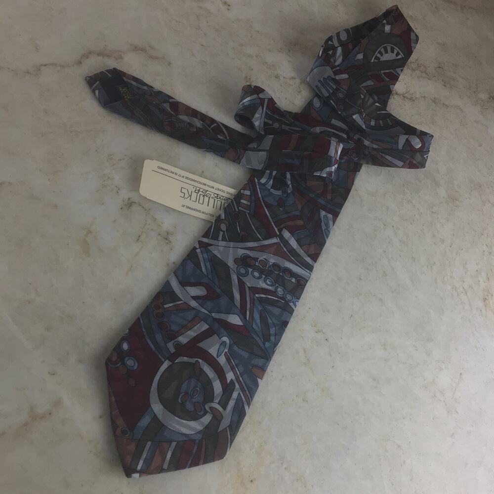 J. BLADES & CO., ALL SILK TIE (NWT)